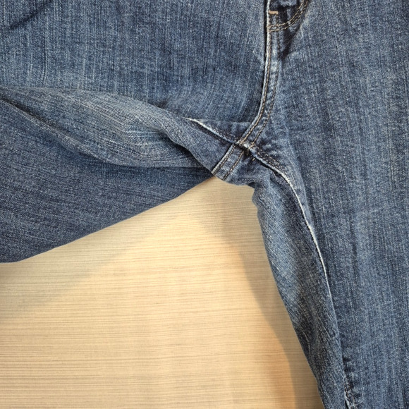 Levis 515 Jeans Womens 14M Bootcut Mid Rise Medium Wash Denim Outdoors Casual - Picture 6 of 16